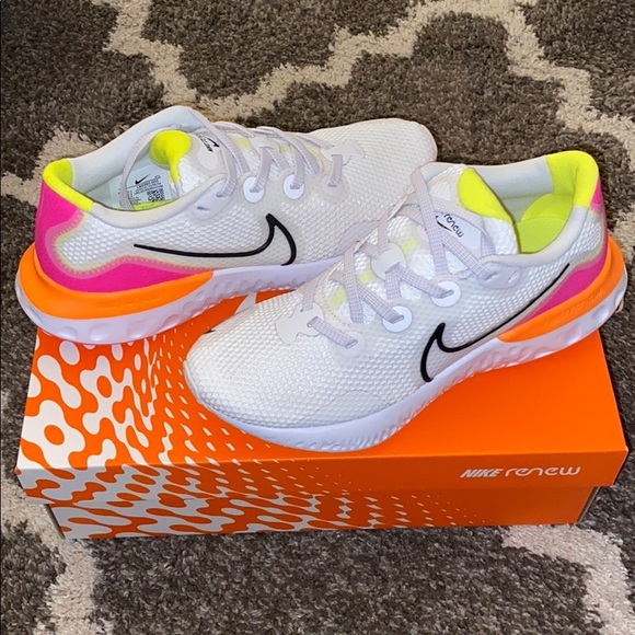women's renew run running sneakers